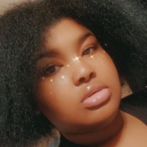 Meet your Posher, Nazaria